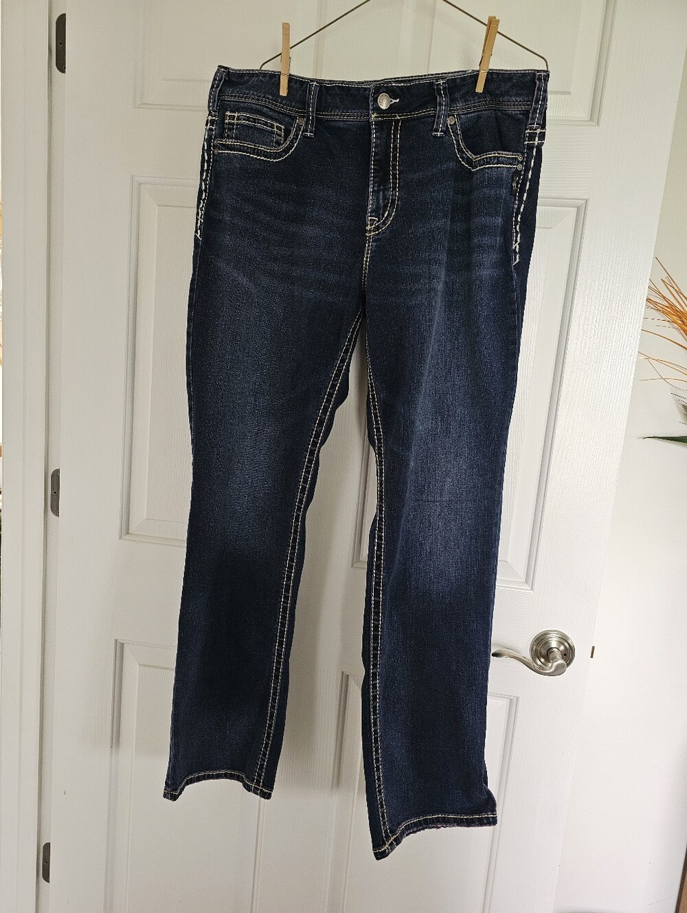 Lady's Silver 18W Jeans